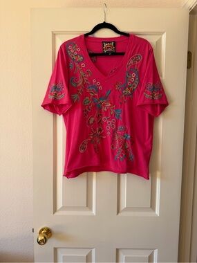 Johnny Was Women's Embroidered V-Neck Top - Pink XL